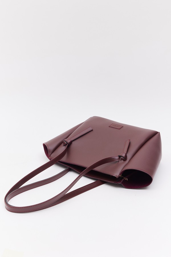 D44 - BORDO